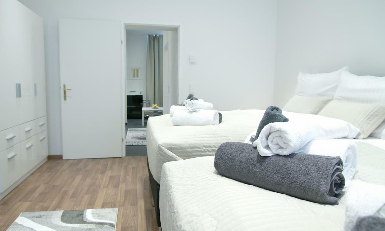 Lotus Apartment Vienne Extérieur photo